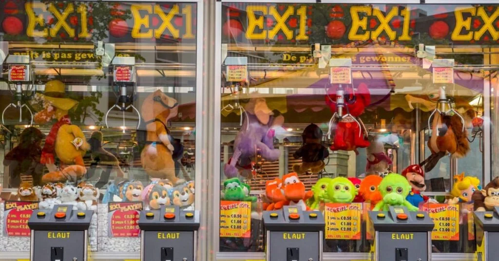 Claw machine grijper vroeger kermis grijpen