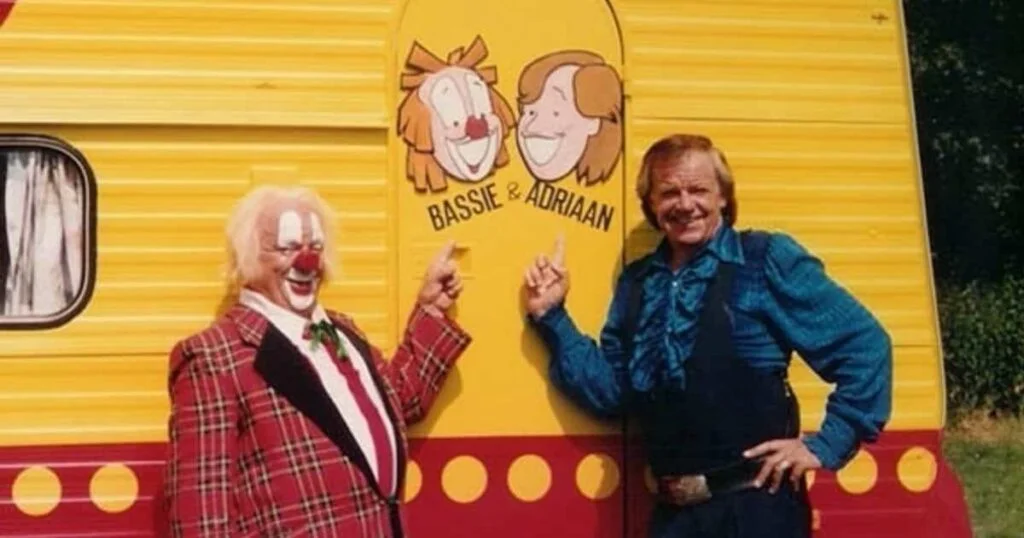 10 dingen die alleen échte Bassie en Adriaan fans weten