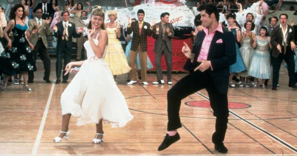 Grease: John Travolta en Olivia Newton-John zingen na 39 jaar weer samen!