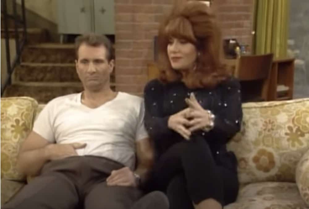 Married With Children Al on couch