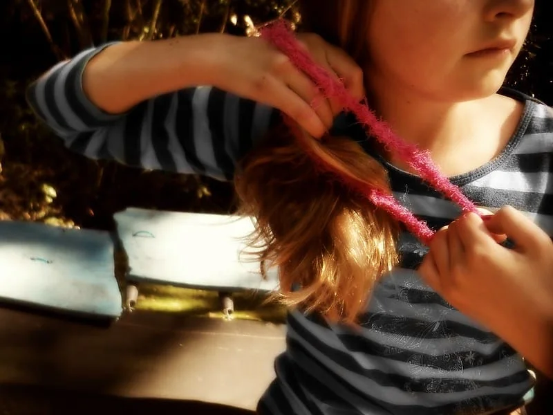 De scrunchie: wat jij nog niet wist over dit nostalgische mode item