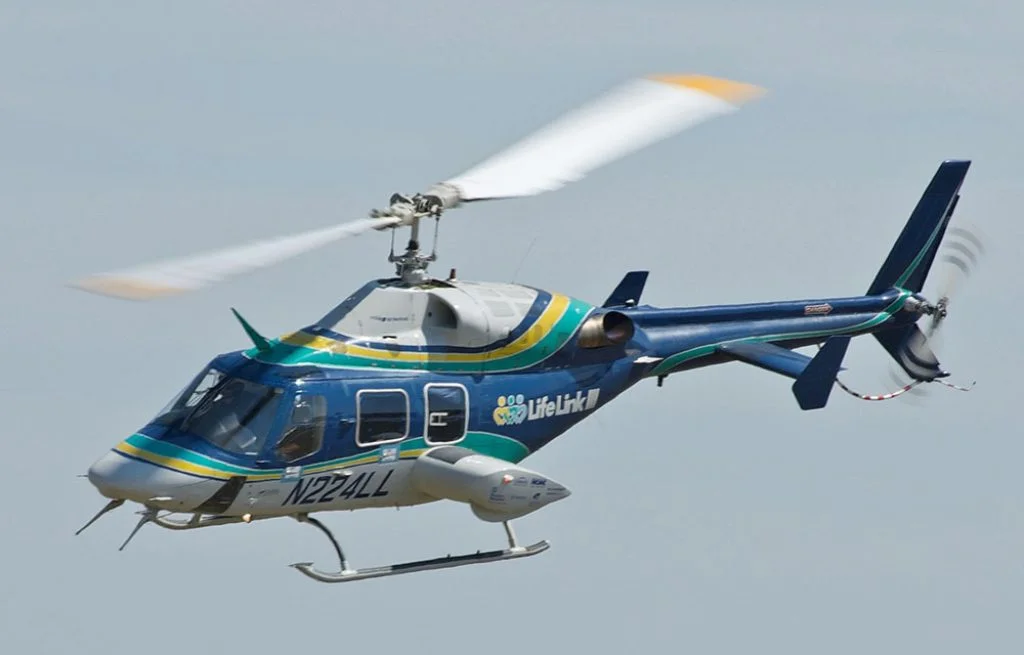 Bell 222 helikopter