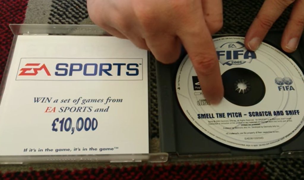 FIFA 2001 CD gras ruiken