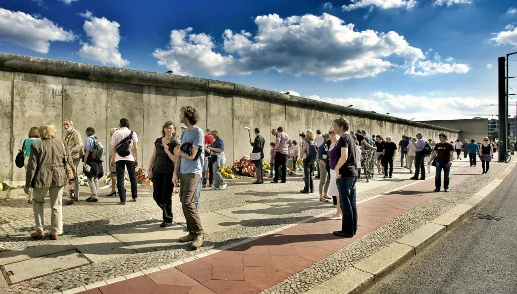 De val van de muur: 15 herinneringen aan de Berlijnse muur De val van de muur: 15 herinneringen aan de Berlijnse muur