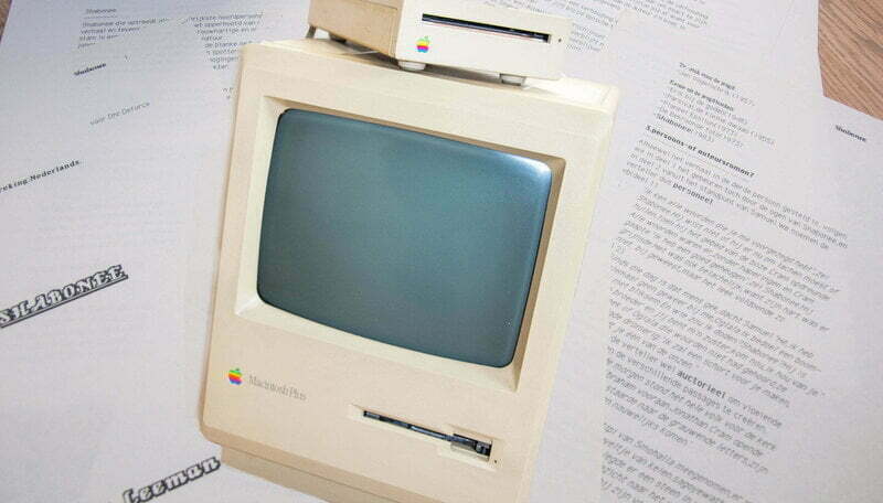 Boekbespreking met de eerste Macintosh 128K