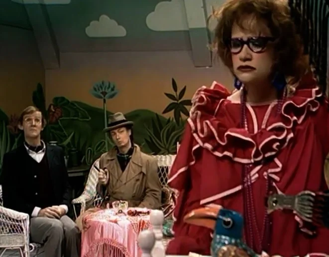 10 uitspraken uit 'Familie Knots' die we ons allemaal herinneren! Tante-Til-Familie-Knots